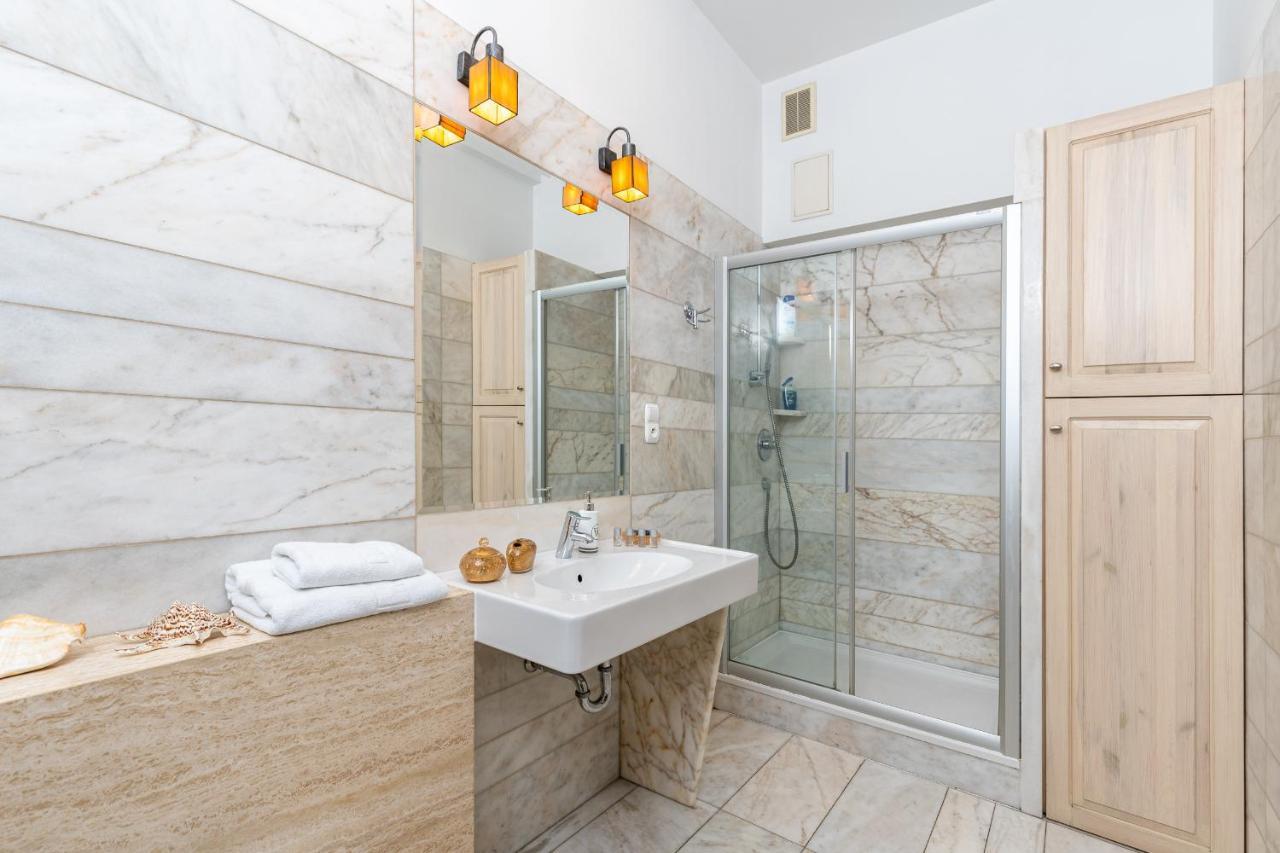 Location To Explore Spacious 105m2 Apartment
